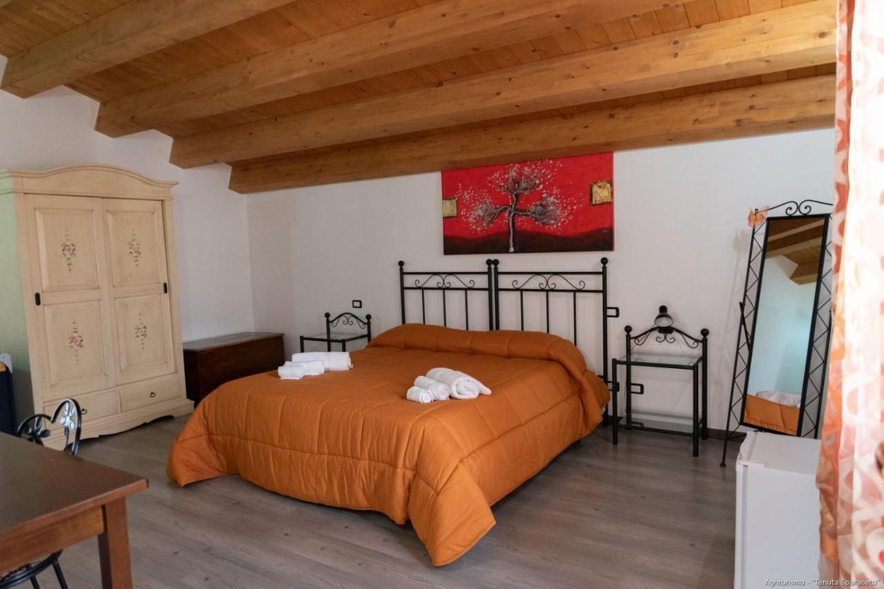 Agriturismo Tenuta Sparaceto Modica Buitenkant foto
